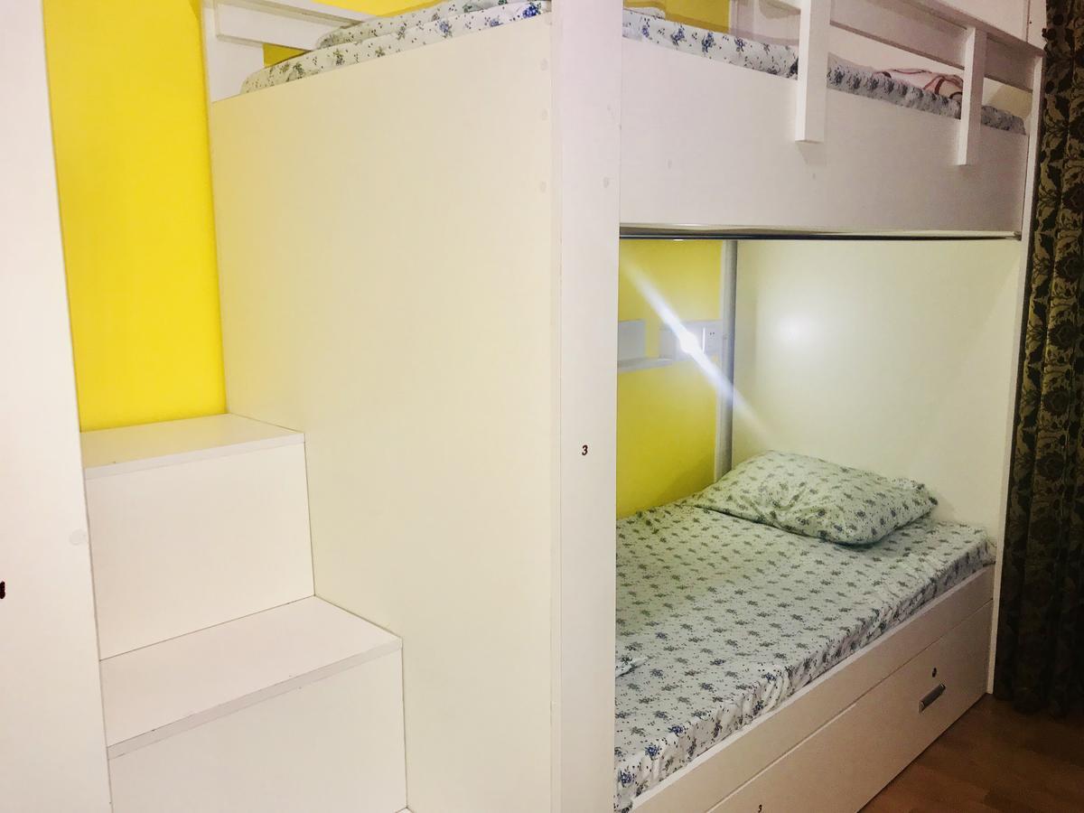 באקו Check-In Hostel מראה חיצוני תמונה