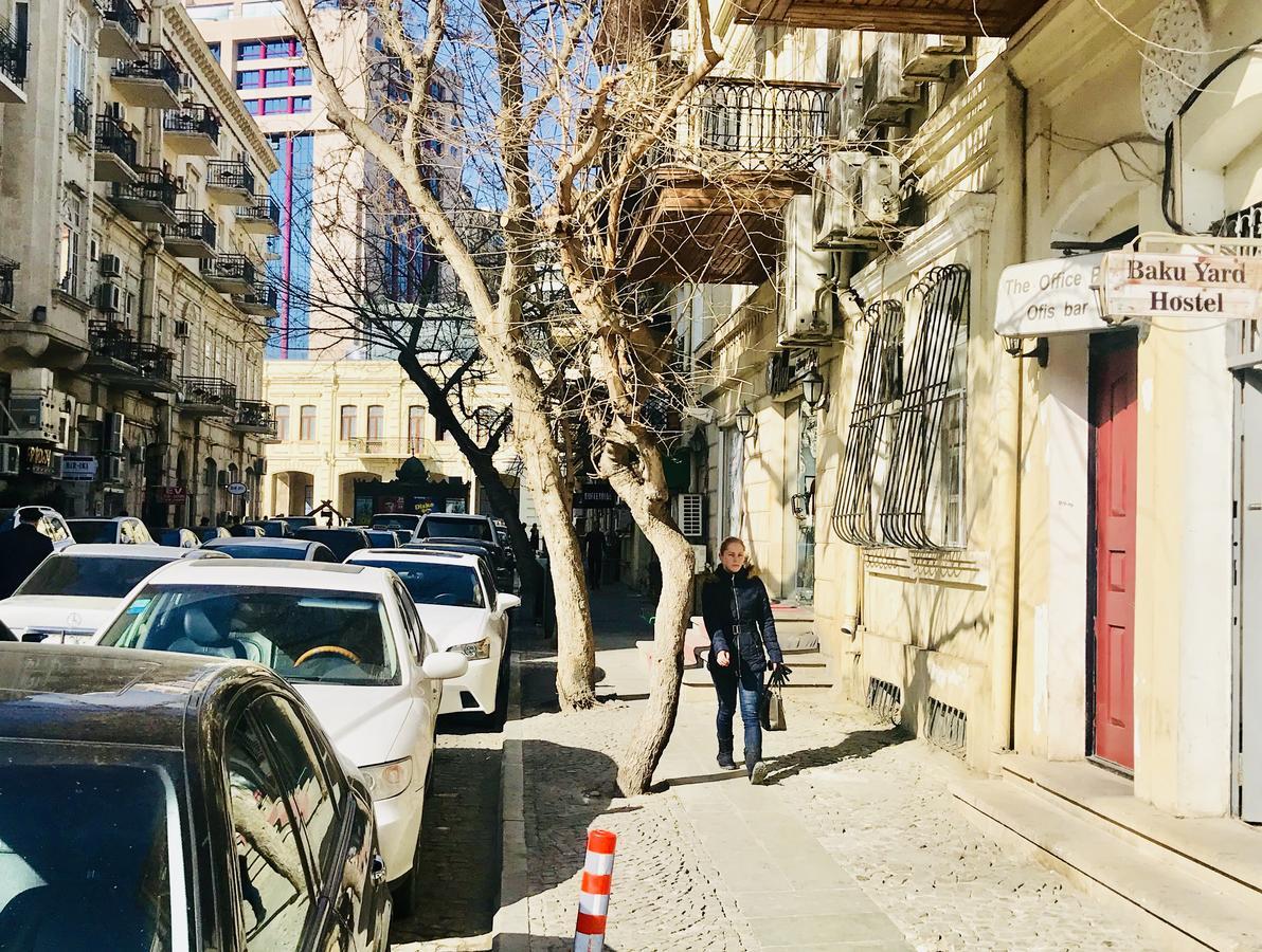 באקו Check-In Hostel מראה חיצוני תמונה